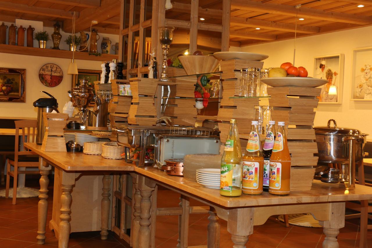 Landhotel Rangau Gasthof & Brennerei Markt Erlbach Екстериор снимка